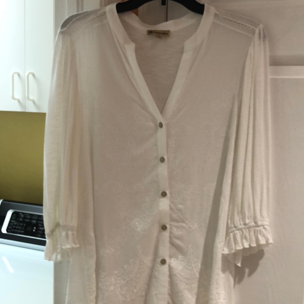 Democracy white blouse with stitching design